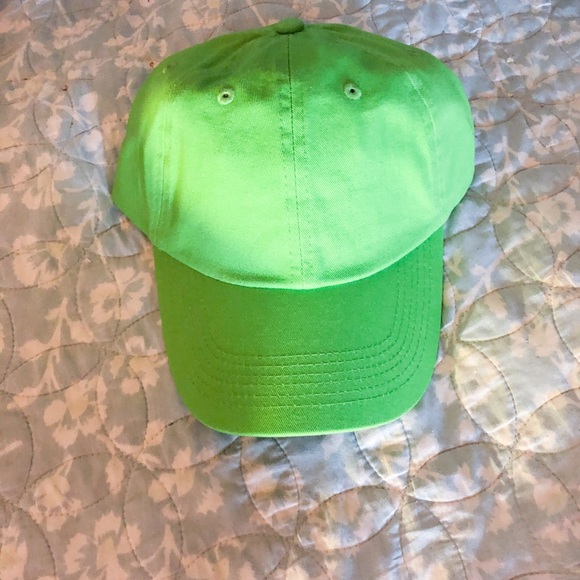 Women’s Caps - Picture 7 of 16